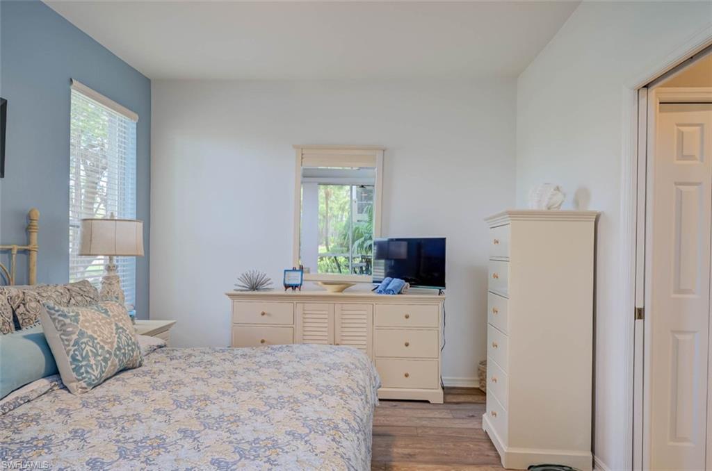8223 Parkstone PL 102 photo 18