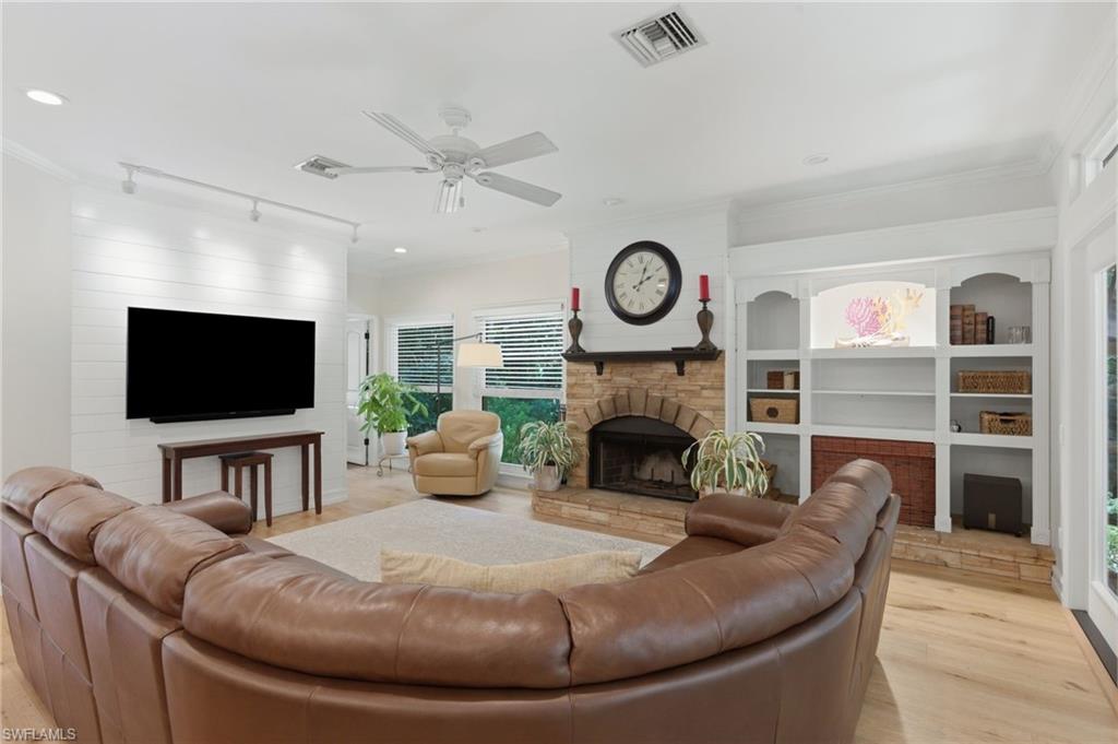 5070 Tamarind Ridge DR photo 21