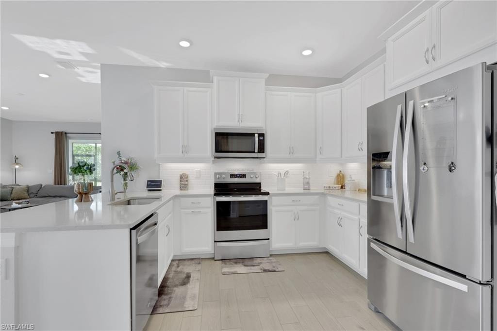 831 Enbrook LOOP photo 9