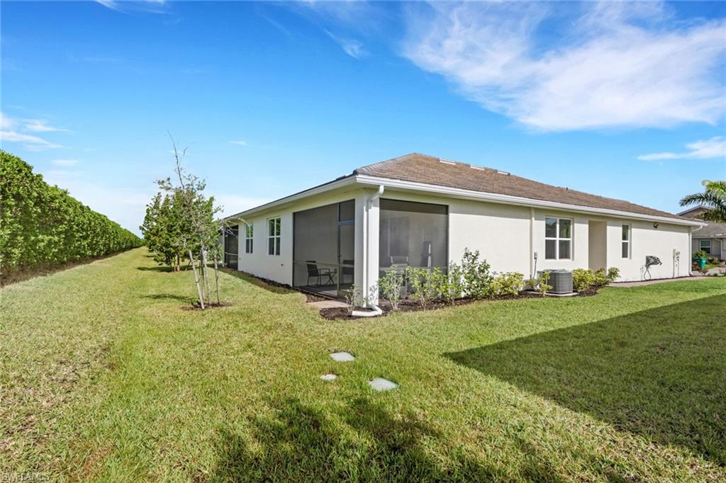 831 Enbrook LOOP photo 24