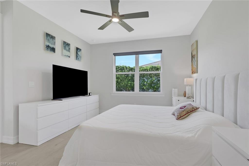 831 Enbrook LOOP photo 15