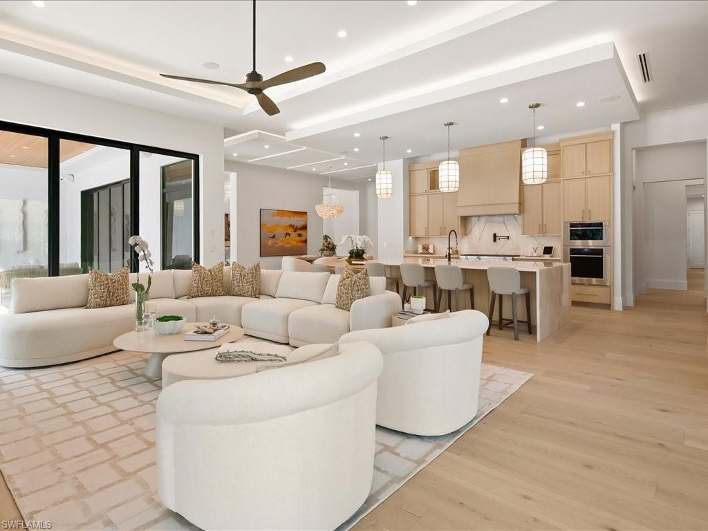 500 Ridge DR photo 27