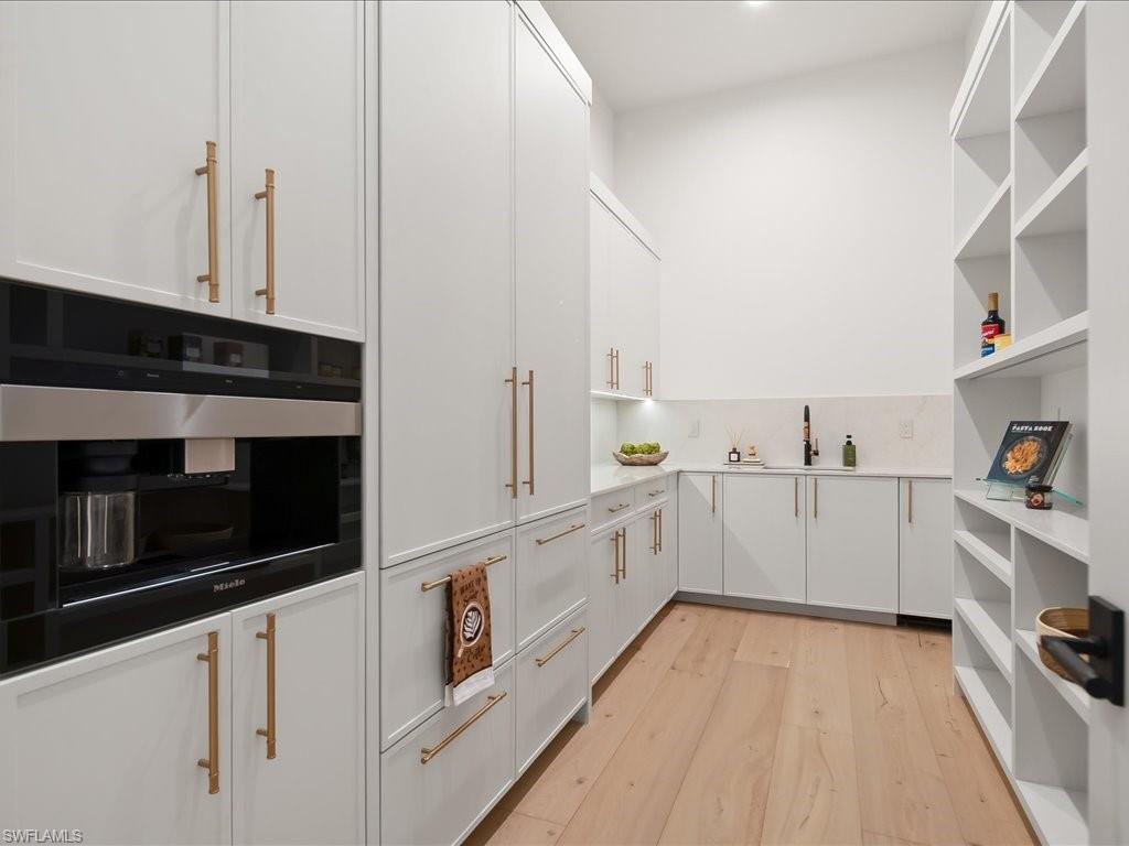 500 Ridge DR photo 28