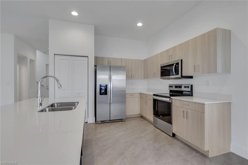 5617 Cobalto WAY