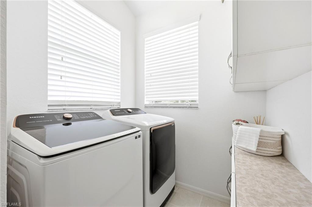 275 Cays DR 2208 photo 43