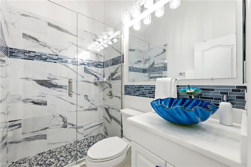 275 Cays DR 2208 photo 38