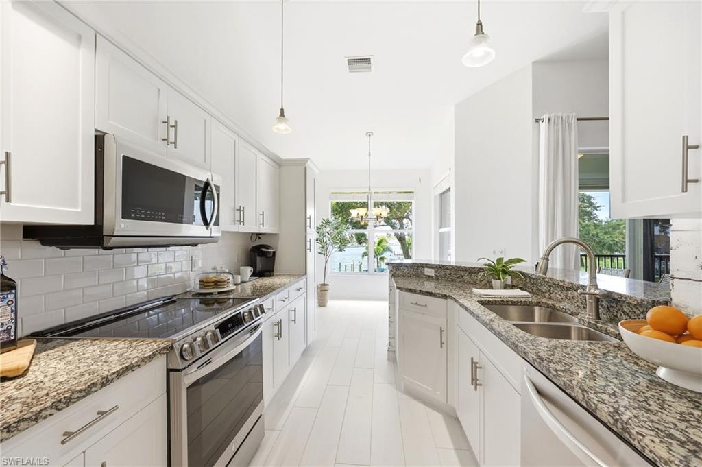 275 Cays DR 2208 photo 14