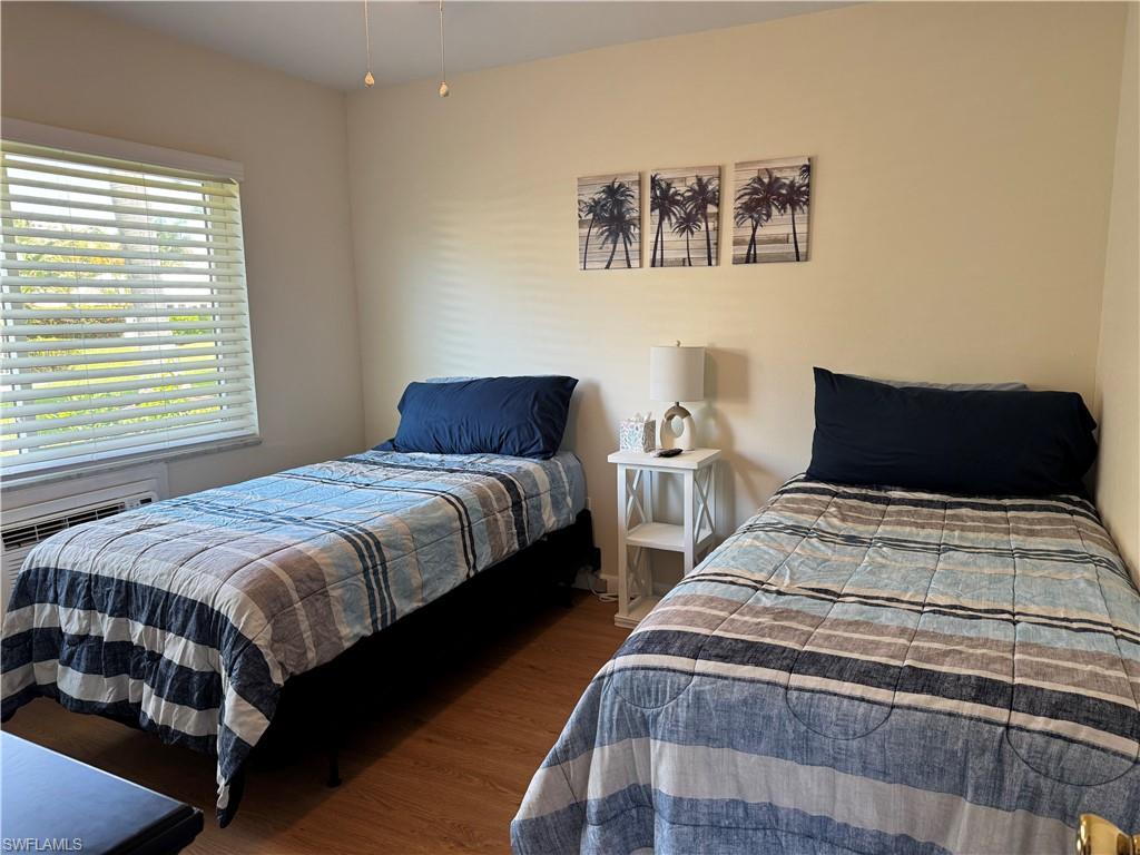 Guest bedroom with views of courtyard