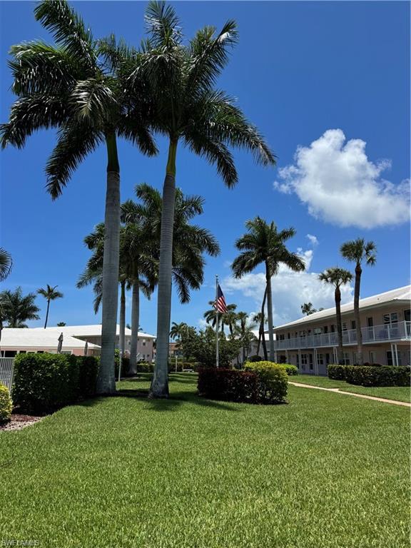 Beautiful, tropical grounds