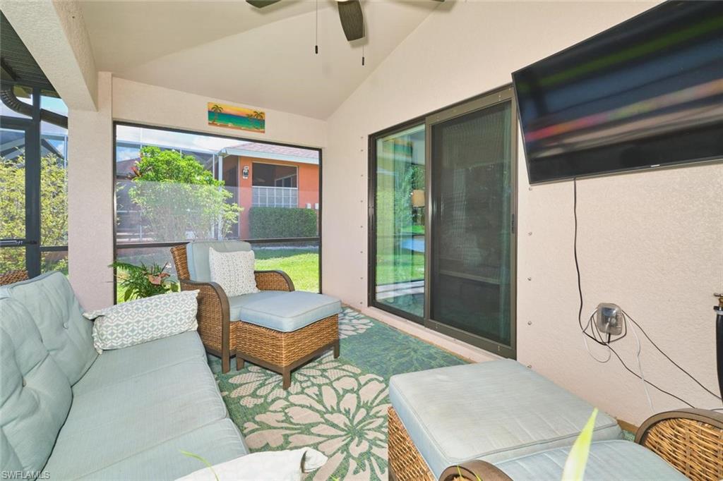 LARGE UNDER TRUSS LANAI