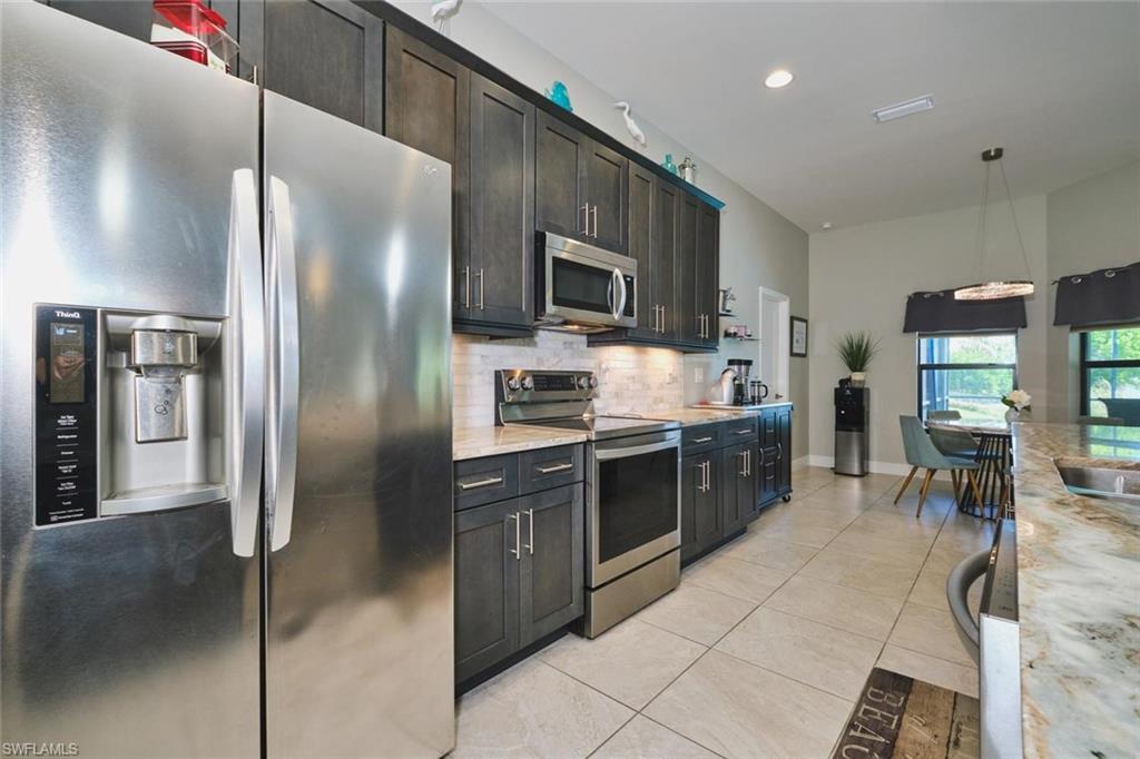 STAINLESS STEEL APPLIANCES