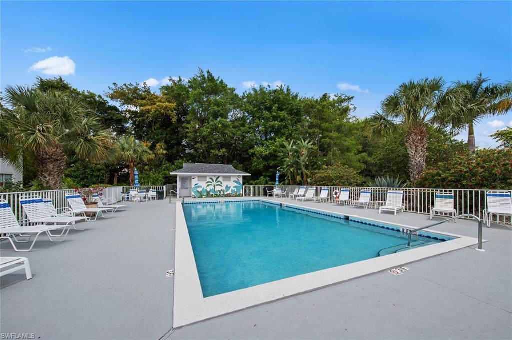1240 Sarah Jean CIR M205 photo 39
