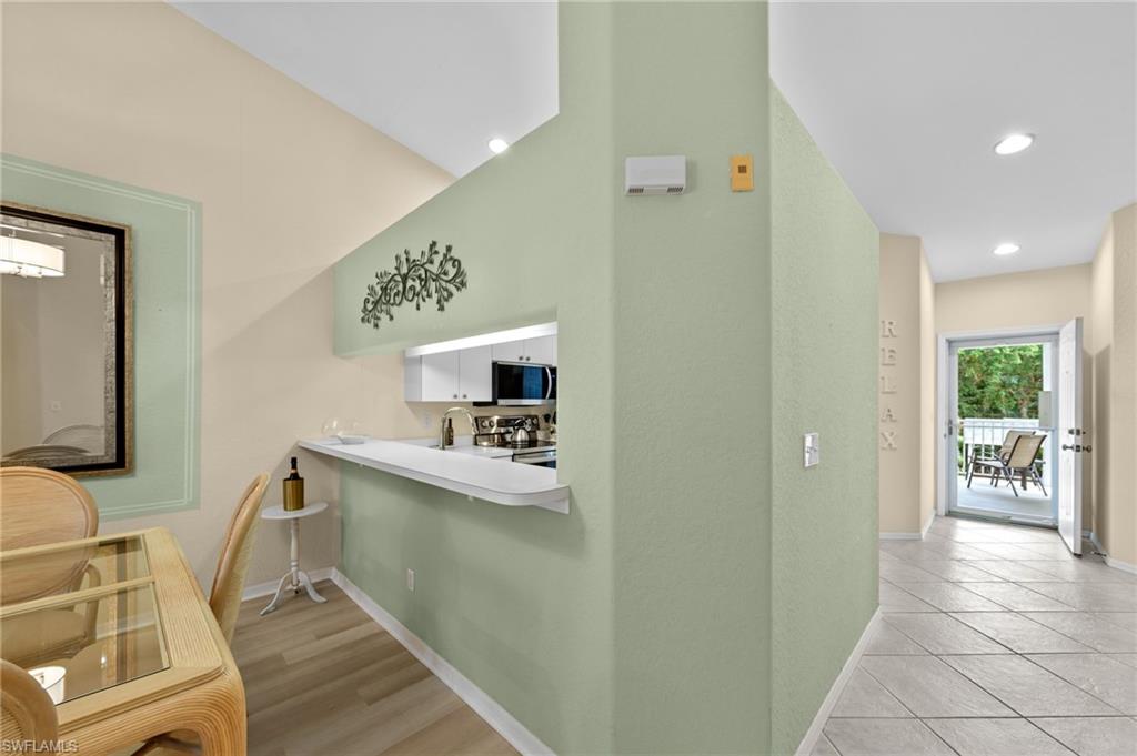 1240 Sarah Jean CIR M205 photo 8