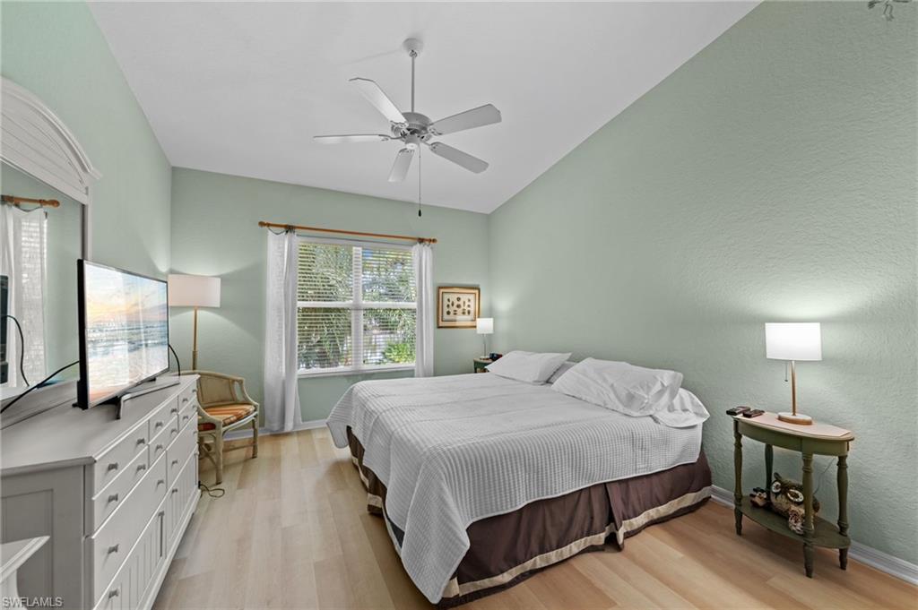1240 Sarah Jean CIR M205 photo 21