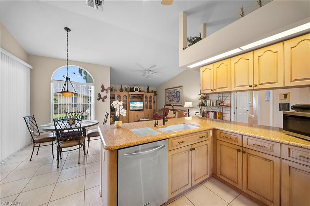 3971 Spring Garden LN photo 16