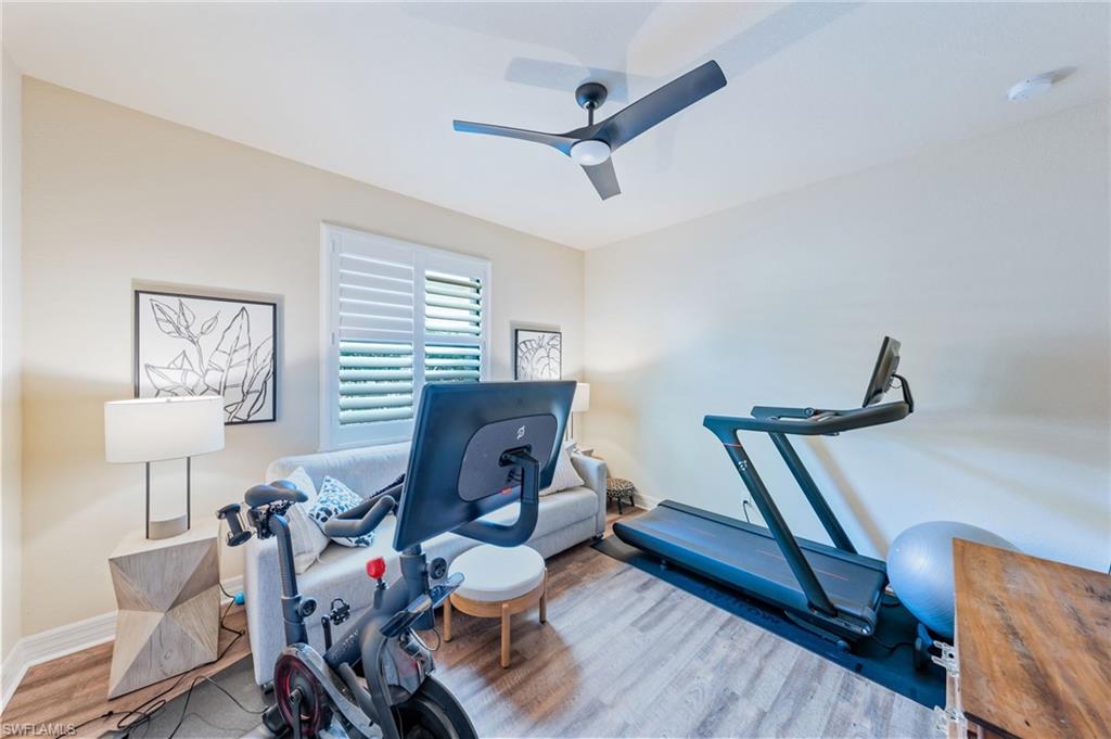 11546 Meadowrun CIR photo 19