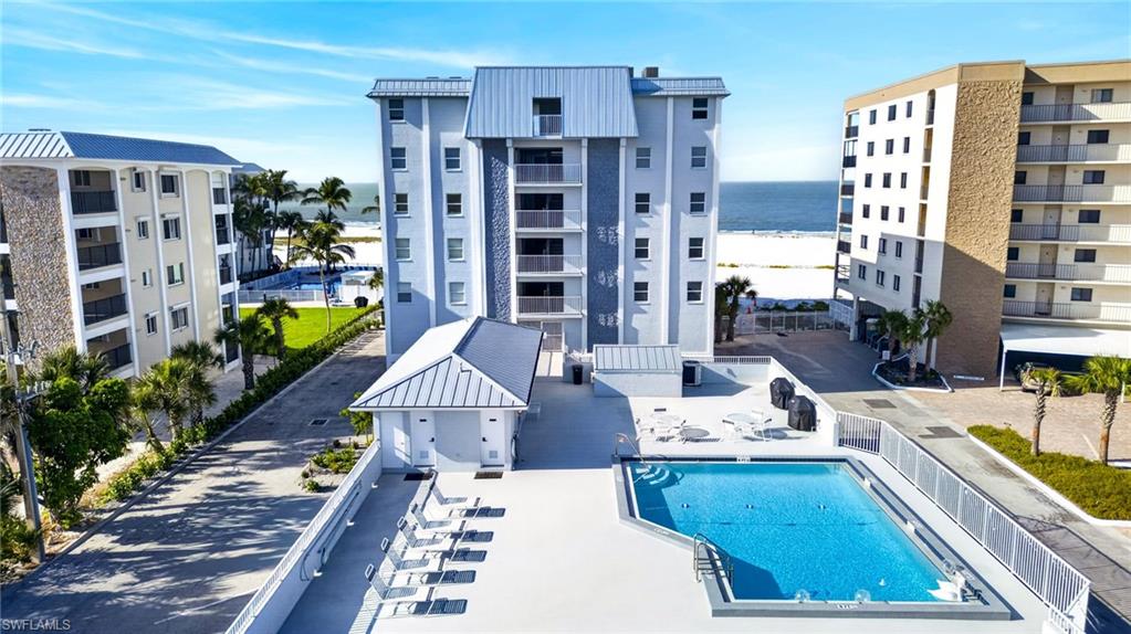 Community Pool and Hot tub.