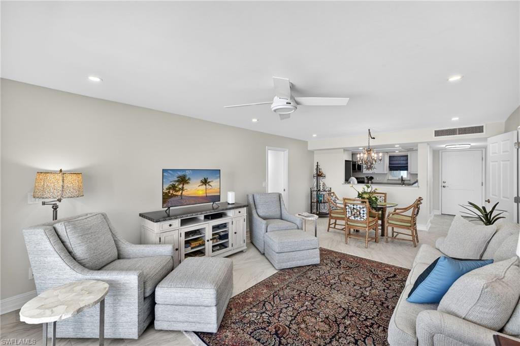 2560 Estero BLVD 5C photo 11