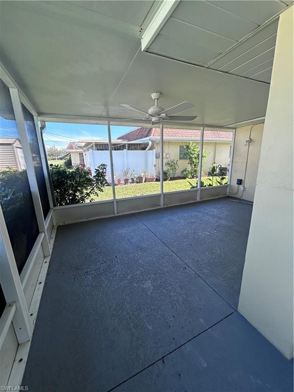 2213 Gardenia WAY photo 14