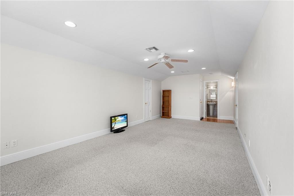 15600 Catalpa Cove DR photo 40