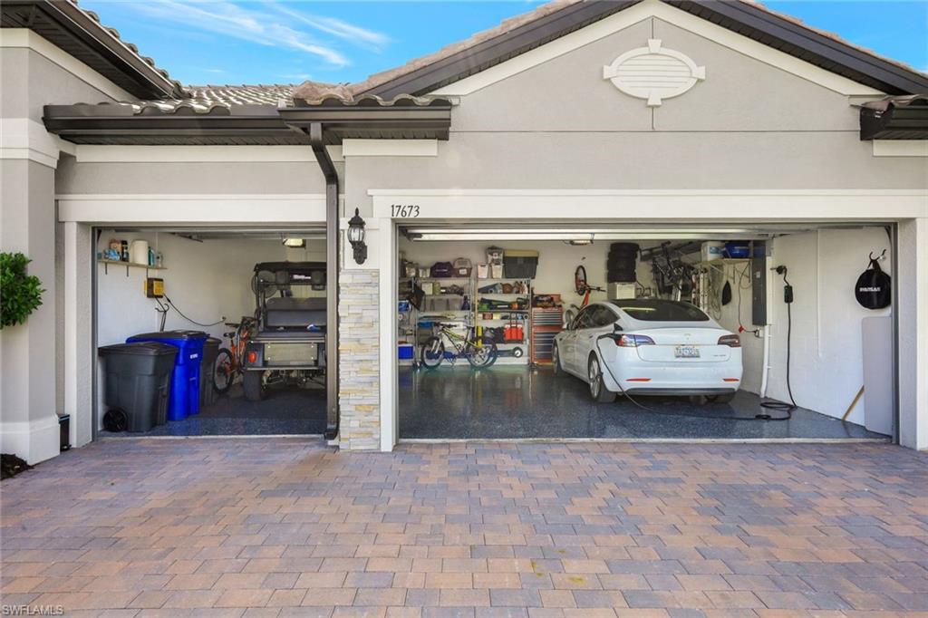 large 3 car garage with 4ft extension