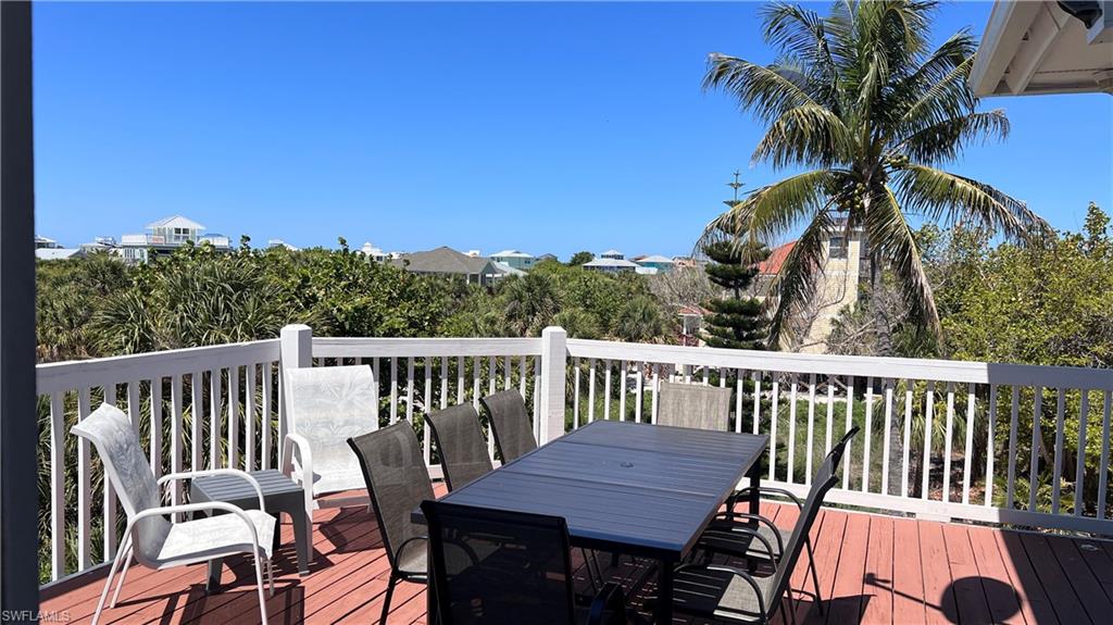 Deck off the kitchen