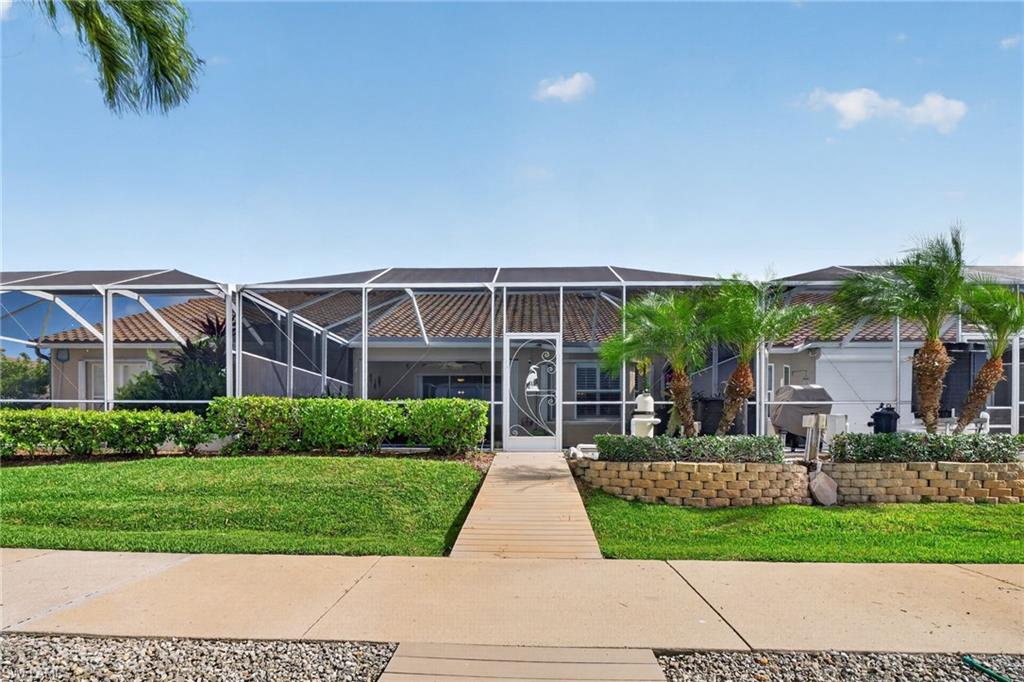 314 Stella Maris DR S