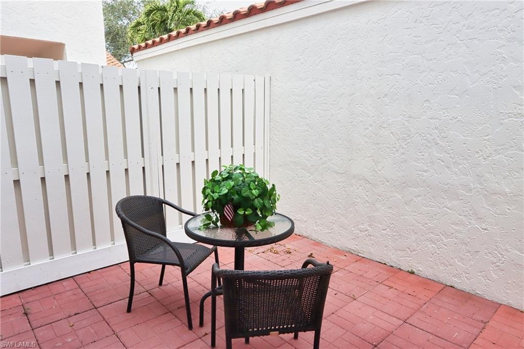 549 Beachwalk CIR photo 17