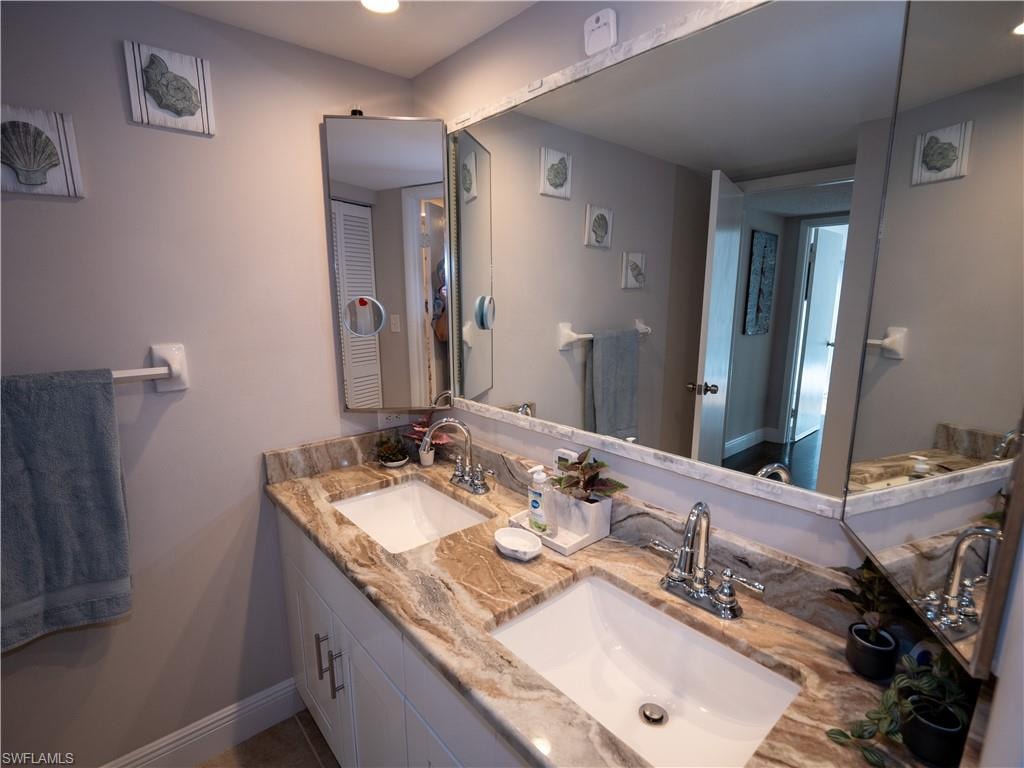 1727 Park Meadows DR 2 photo 37