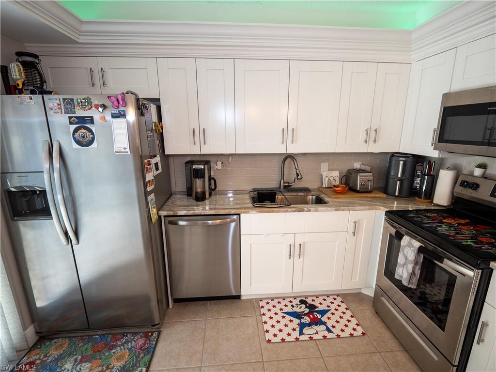 1727 Park Meadows DR 2 photo 21