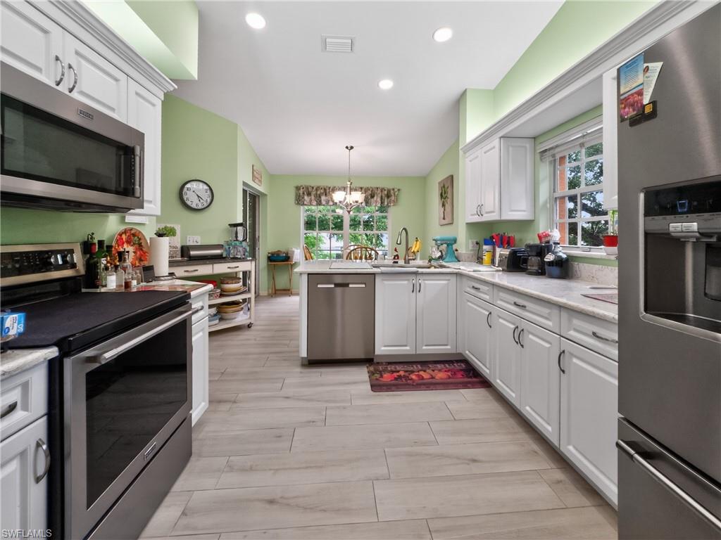 15091 Lakeside View DR 1604 photo 11