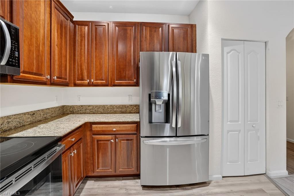 7020 Ambrosia LN 1101 photo 9