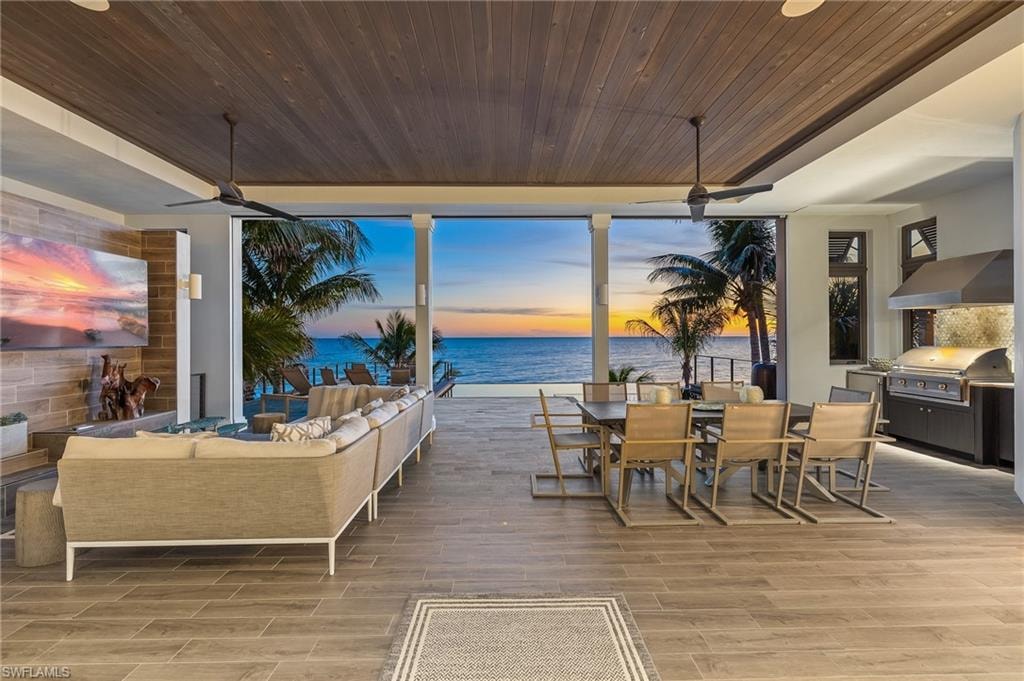 The lanai at sunset