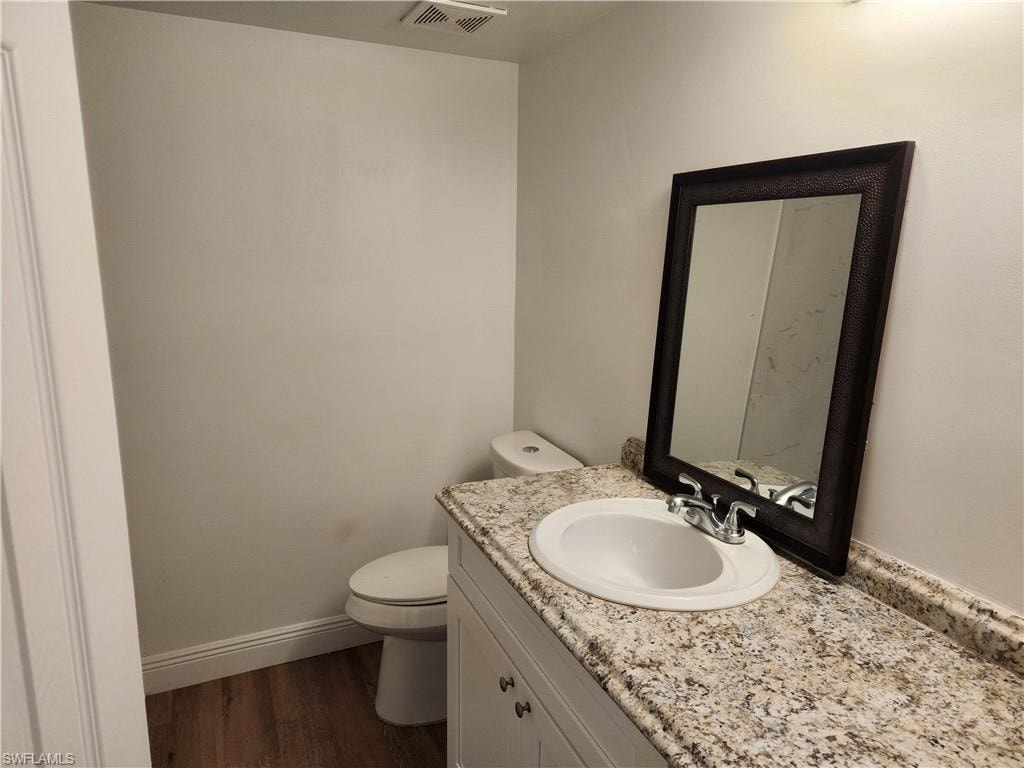 11370 & 11368 Summerwinds CT 70 photo 42