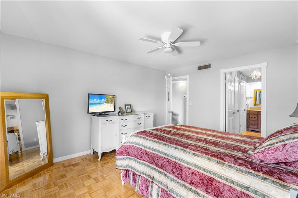 2366 E Mall DR 516 photo 13