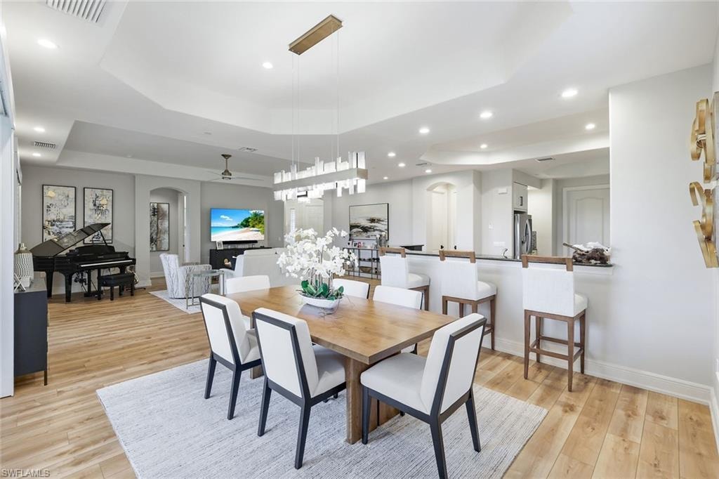 588 Avellino Isles CIR 20101 photo 13
