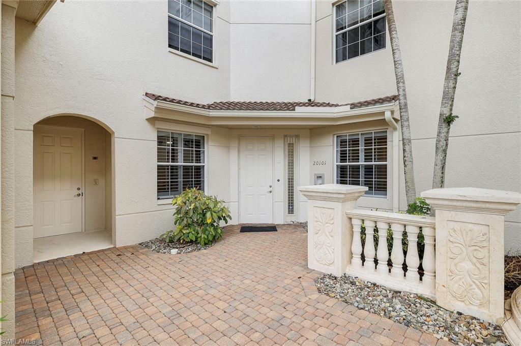 588 Avellino Isles CIR 20101 photo 29