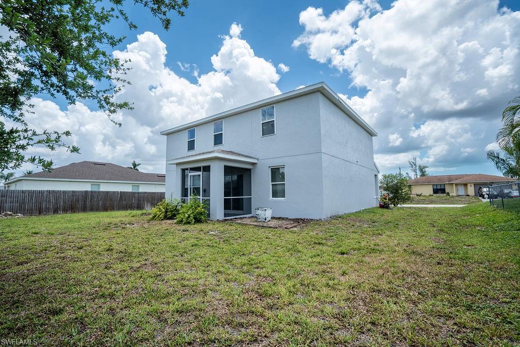 509 SW 27th TER photo 40