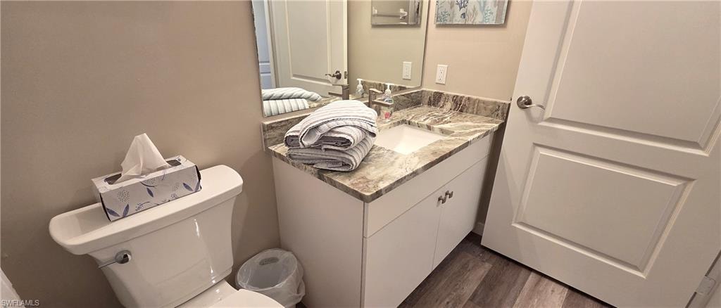 16635 Lake Circle DR 612 photo 12