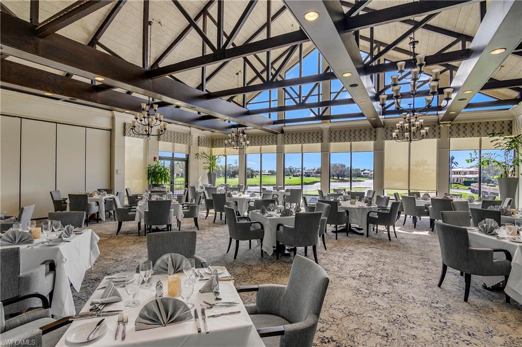 Clubhouse Dining