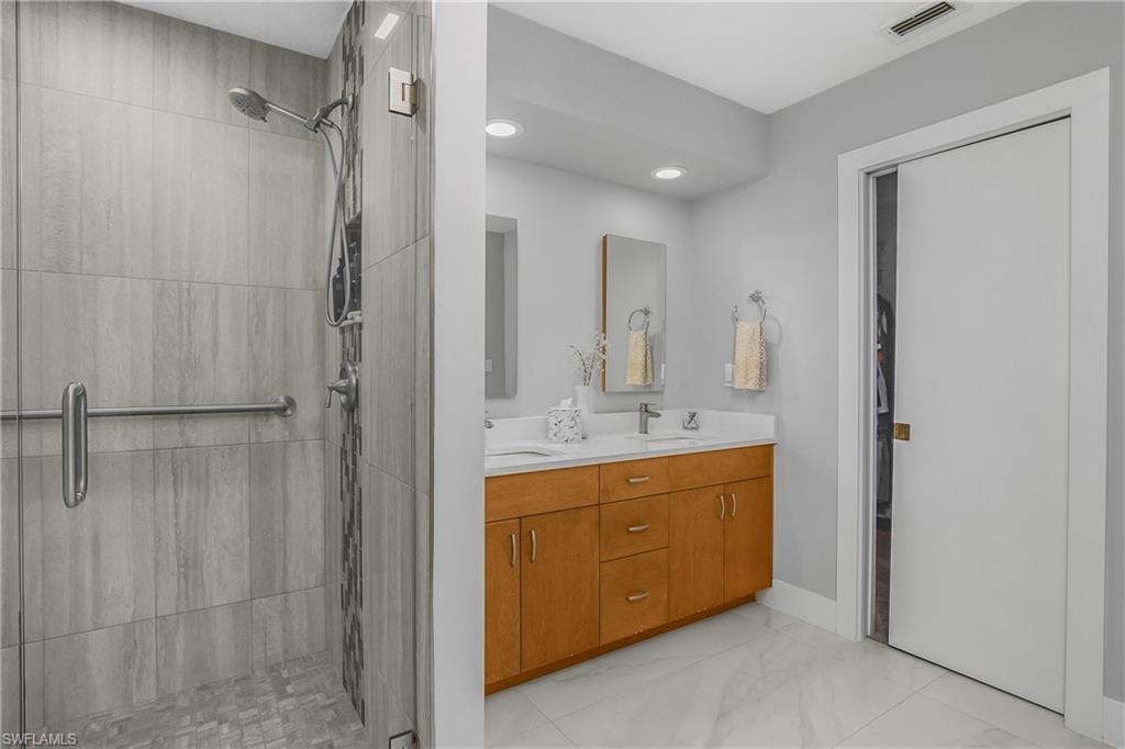 Owner's Bathroom with walk-in closet