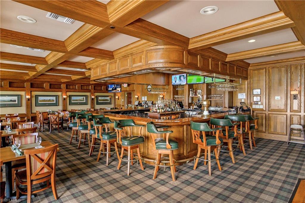 Clubhouse Dining