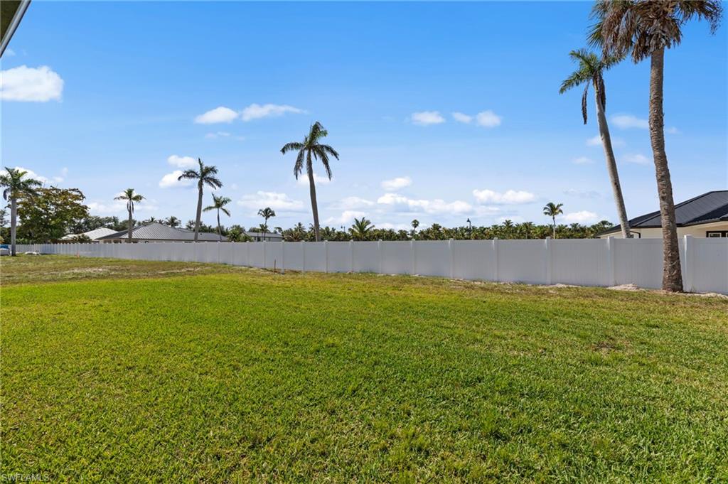 12337 Sweet Kiwi LN photo 35