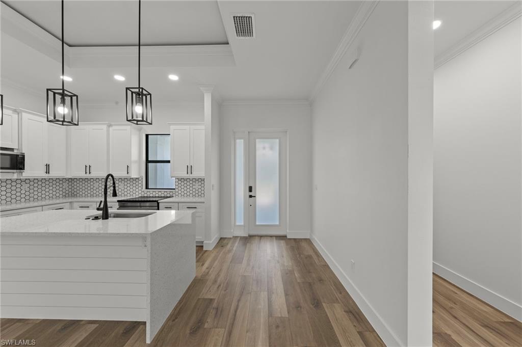 12307 Sweet Kiwi LN photo 6