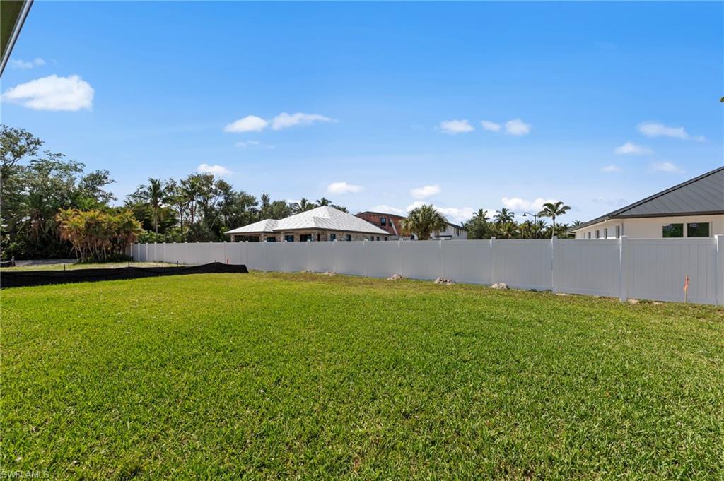 12307 Sweet Kiwi LN photo 31