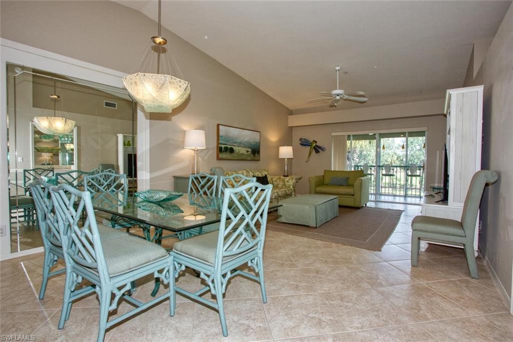 8083 Queen Palm LN 425 photo 7