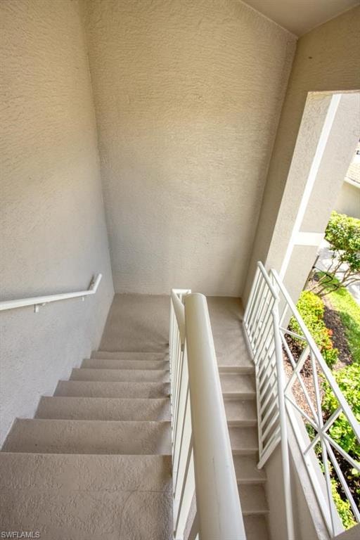 8083 Queen Palm LN 425 photo 20
