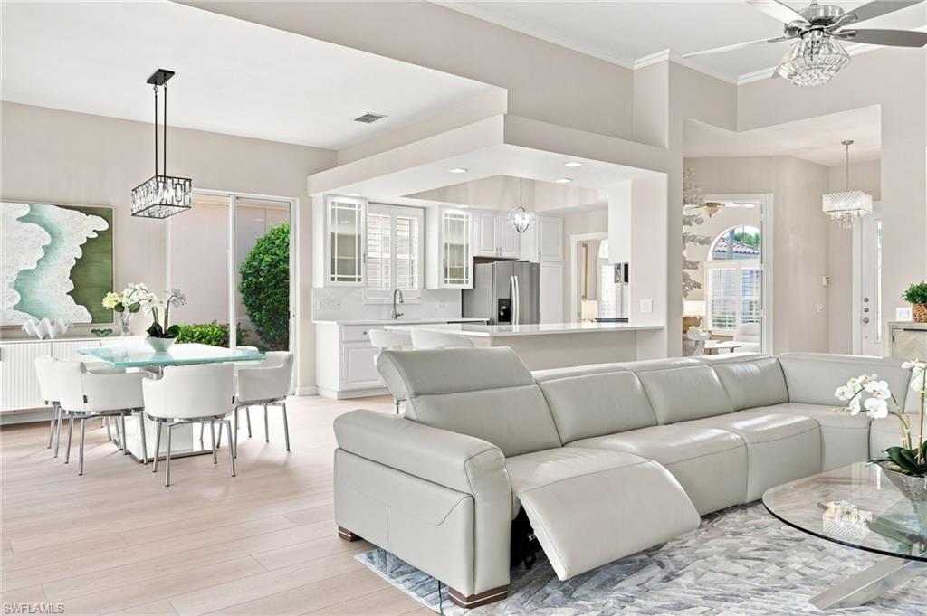 Open layout concept, 12' ceilings in the Great Room