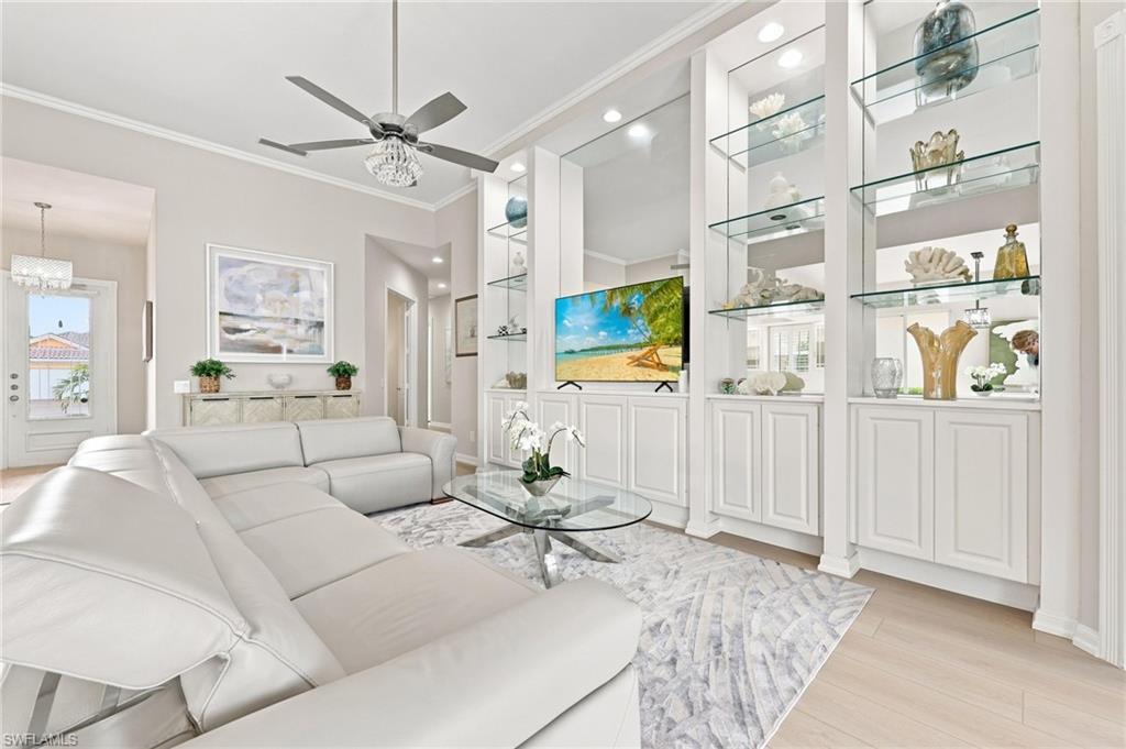 Built-in Shelves & Cabinets with lot of cabinet space