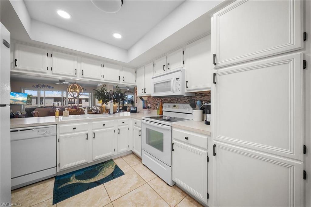 4622 12th PL 124 photo 17